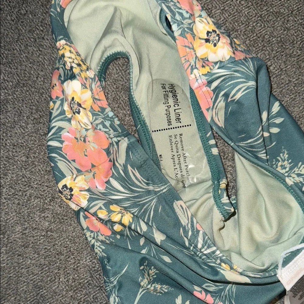 ONEILL Floral girls Bikini Set in Teal and Pink - Picture 7 of 9